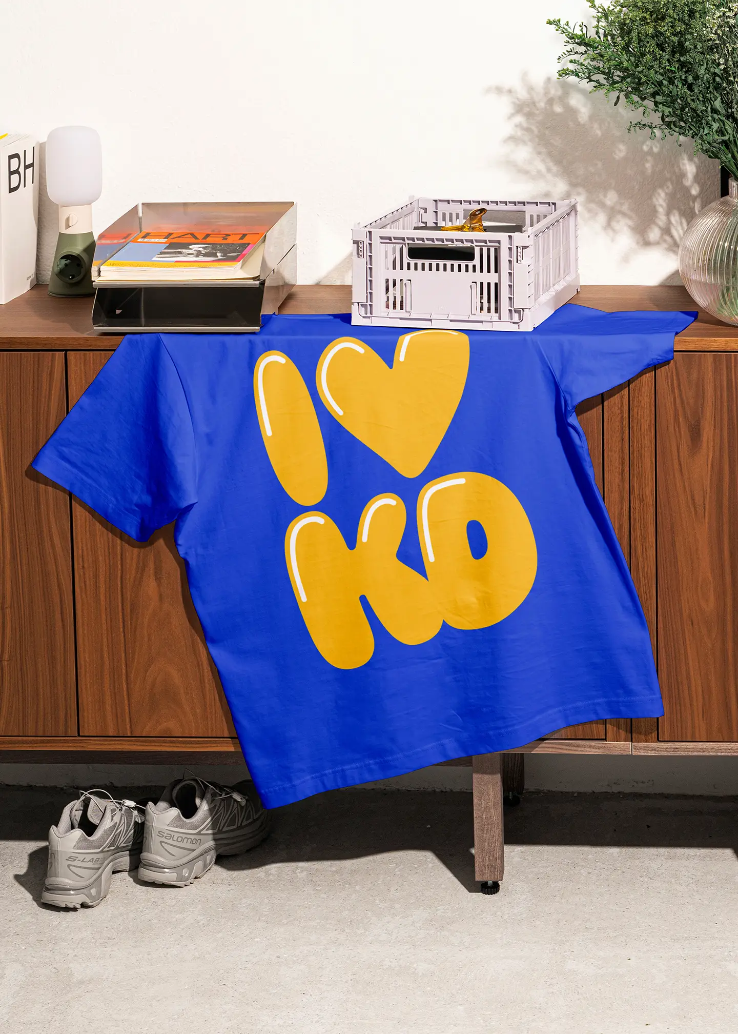 blue t-shirt with I heart KD on it